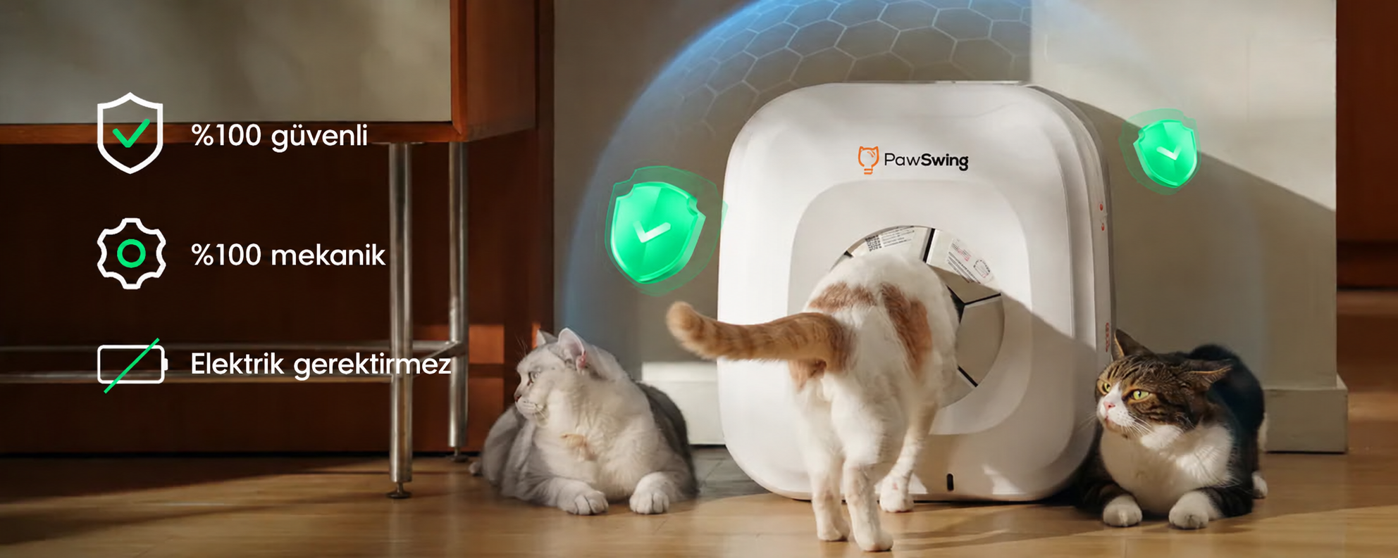 Şömineli rahat bir oturma odasında, PawSwing'in kendi kendini temizleyen kedi evinde yürüyen bir kedi